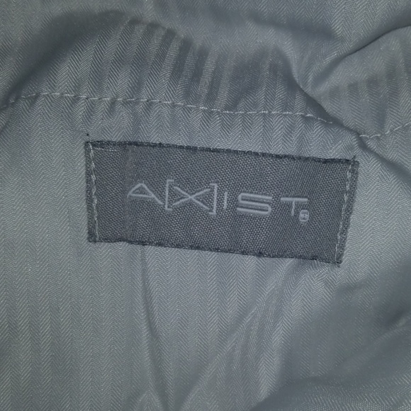 Men's Axist slacks 38 x 32 - Picture 6 of 6
